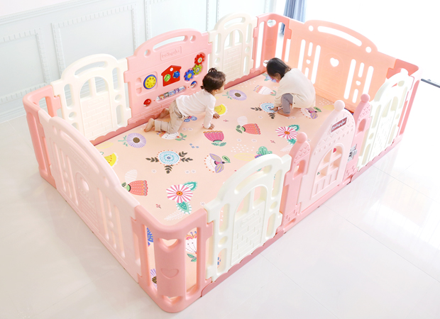 Dwinguler kid's castle in hot sale pink